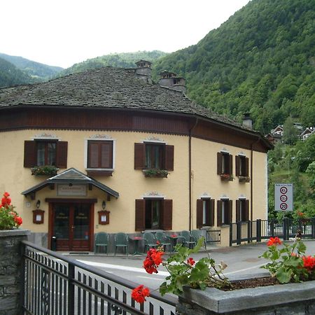 Hotel Residence Giardini Piode Extérieur photo